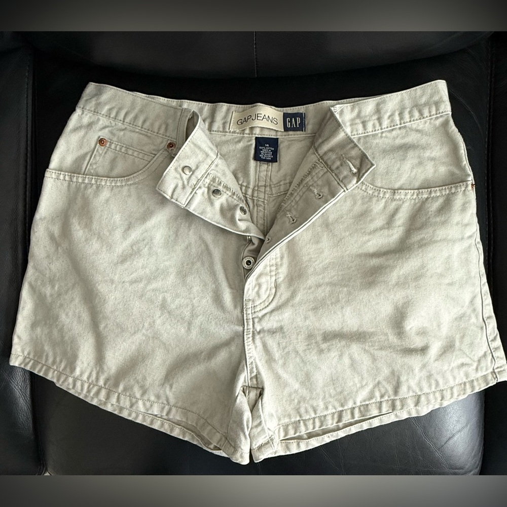 Vtg GAP Women's Light Tan Jean Shorts
